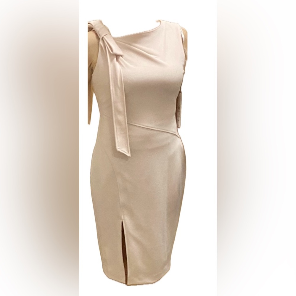 Calvin Klein Sleeveless Bow-Shoulder Scuba Crepe Sheath Dress pink color. Size 6